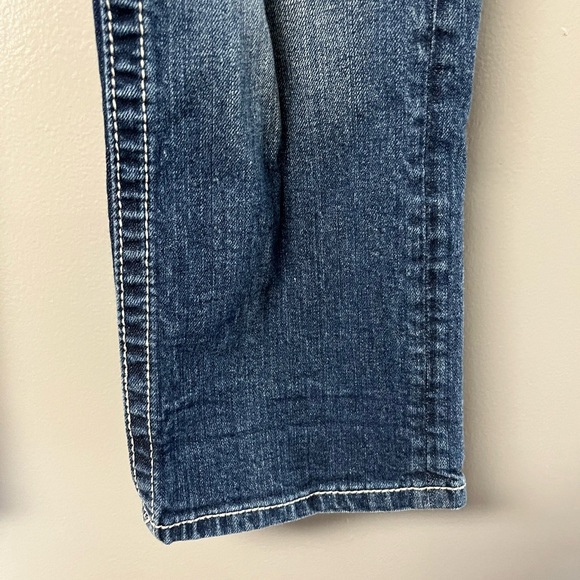 MISS ME DISTRESSED JEANS BLACK STONE INSERTS SKULL BUTTONS 30 X29 CAPRI - Picture 5 of 11